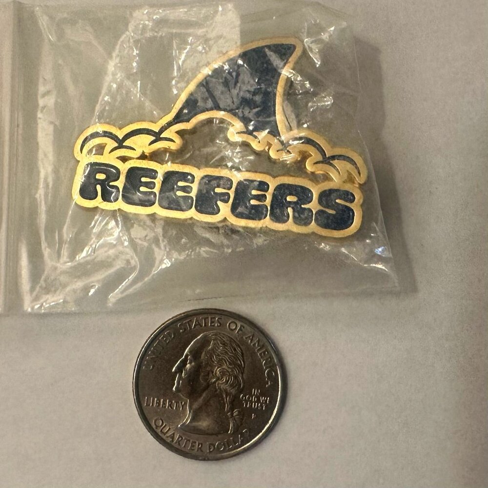 Tom Marshall (PHISH) Under the Scales podcast collectors REEFERS pin